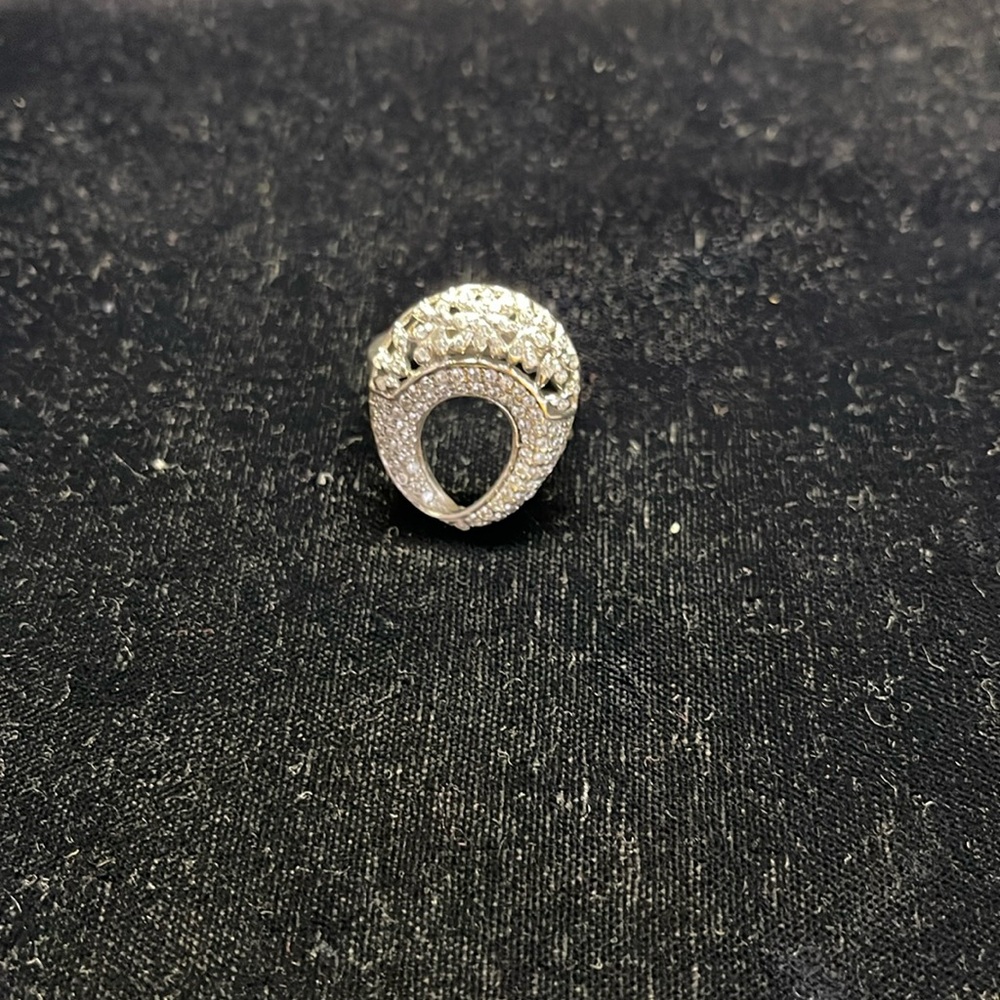 Sterling silver ring with cubic zirconia